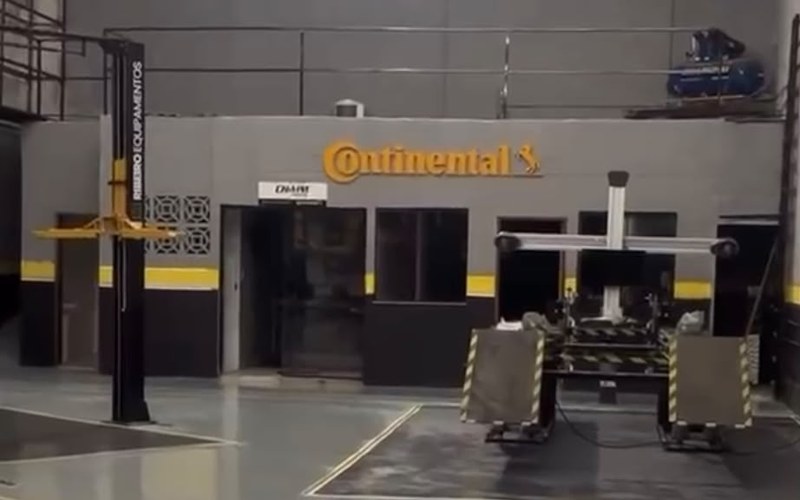 Box de alinhamento e balanceamento da Chaim Pneus Manhuaçu